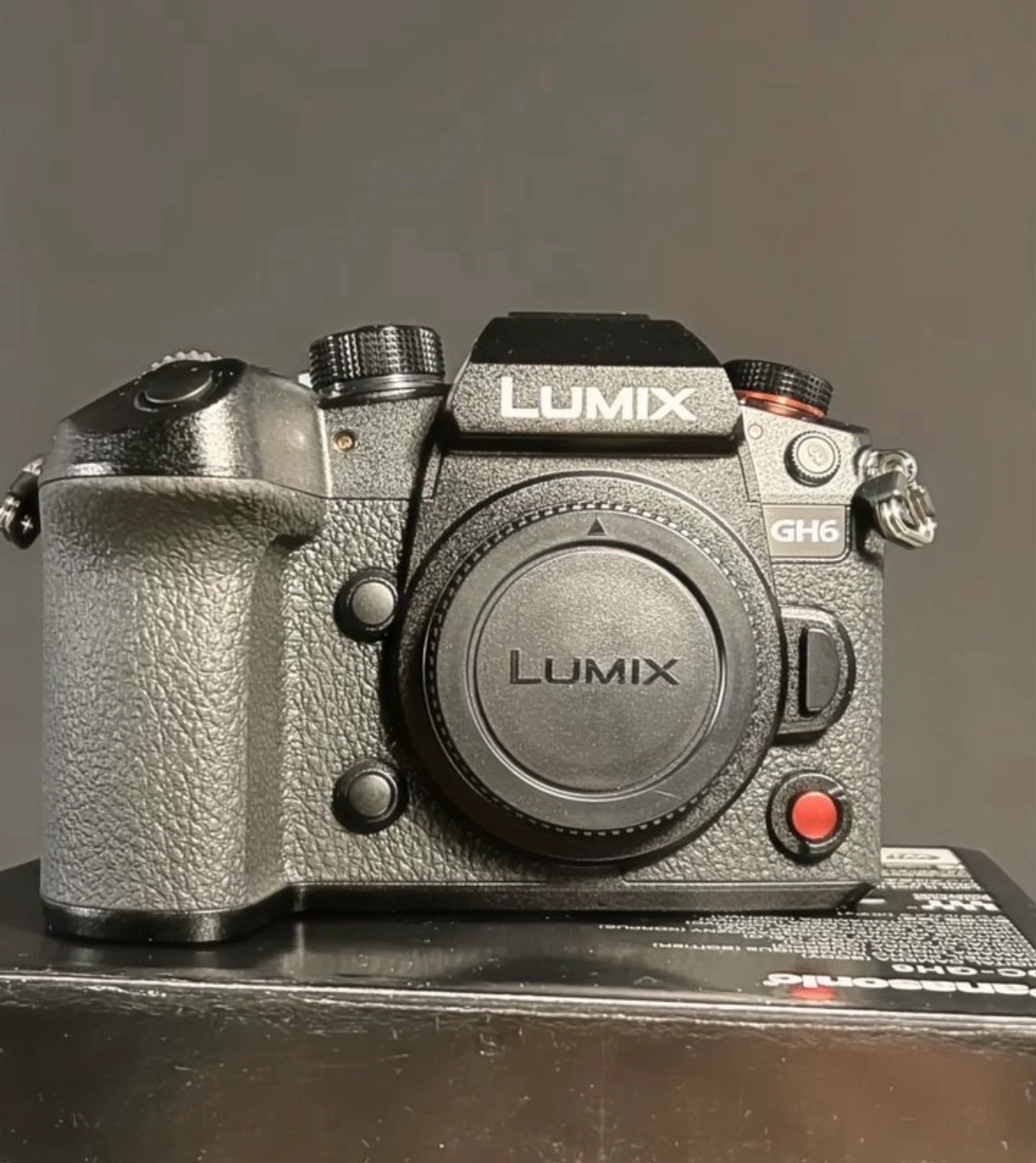 Panasonic Lumix GH6 body, фото 8